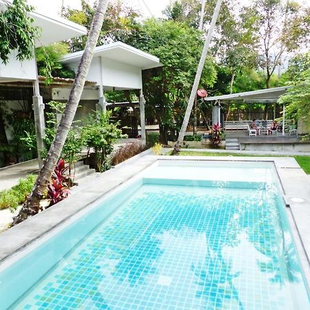 Glur Hostel Ao Nang Kültér fotó