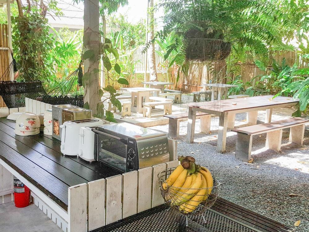 Glur Hostel Ao Nang Kültér fotó